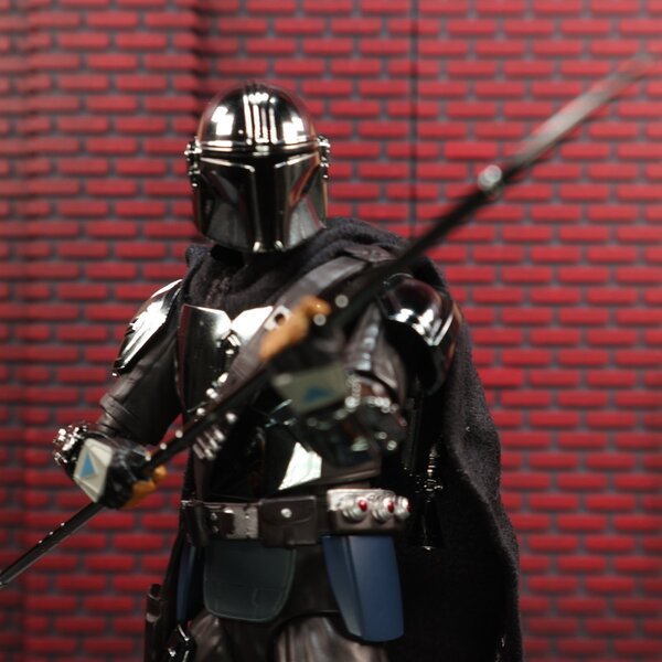 Mafex 256 Star Wars The Mandalorian & Grogu Chrome Version